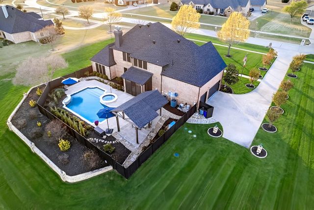 23 Fireside Drive, Mclendon Chisholm, TX 75032