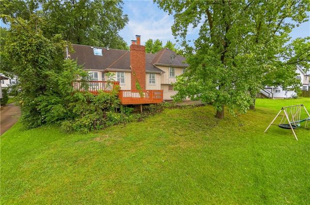 1704 NE 69th Terrace, Gladstone, MO 64118