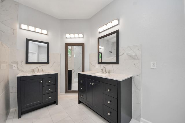 13730 Anderson Woods Drive, Houston, TX 77070