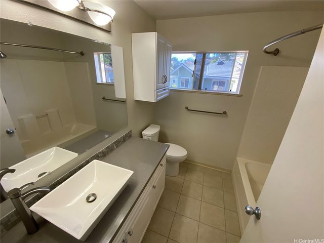 95-1099 Wikao Street 78, Mililani, HI 96789