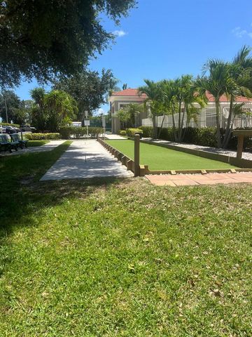 96 Sausalito Circle, Boynton Beach, FL 33436