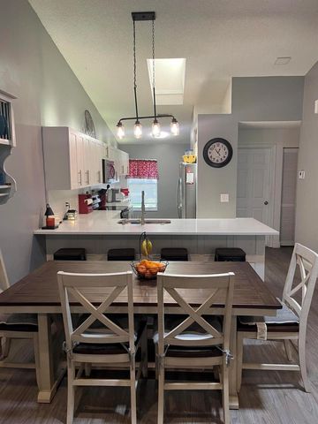 96 Sausalito Circle, Boynton Beach, FL 33436