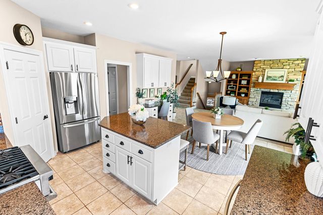 4009 Kindred Way, Lake Elmo, MN 55042