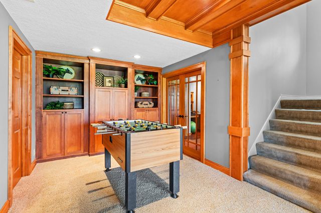 4009 Kindred Way, Lake Elmo, MN 55042