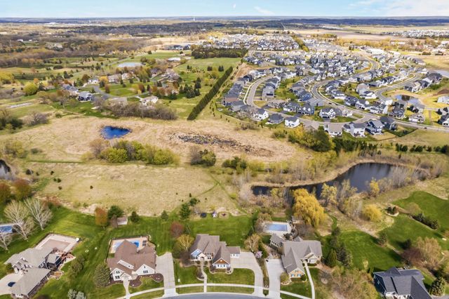 4009 Kindred Way, Lake Elmo, MN 55042
