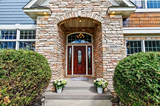 4009 Kindred Way, Lake Elmo, MN 55042