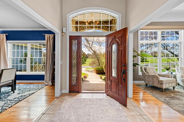 4009 Kindred Way, Lake Elmo, MN 55042
