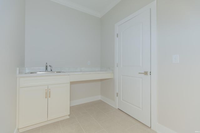 7018 Ironwood Circle, Newburgh, IN 47630