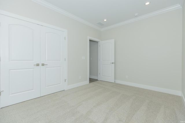7018 Ironwood Circle, Newburgh, IN 47630