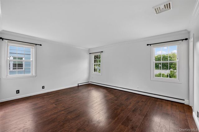 585 Bedford Road, Pleasantville, NY 10570