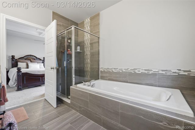 24655 Brookshire Drive, Macomb Township, MI 48042