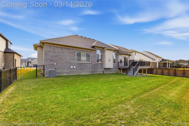 24655 Brookshire Drive, Macomb Township, MI 48042