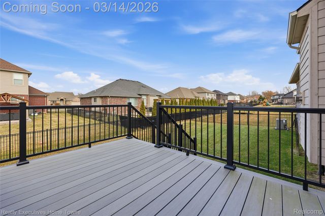 24655 Brookshire Drive, Macomb Township, MI 48042