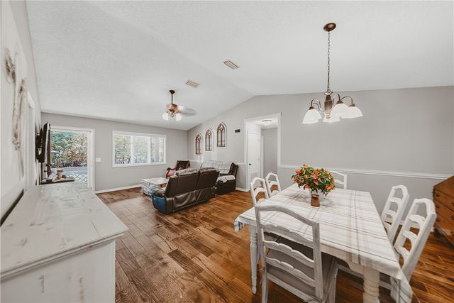 4 Prestwick Lane, Bella Vista, AR 72715