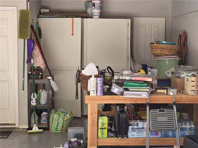 4 Prestwick Lane, Bella Vista, AR 72715