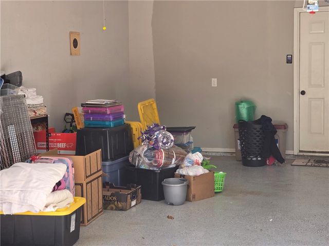 4 Prestwick Lane, Bella Vista, AR 72715