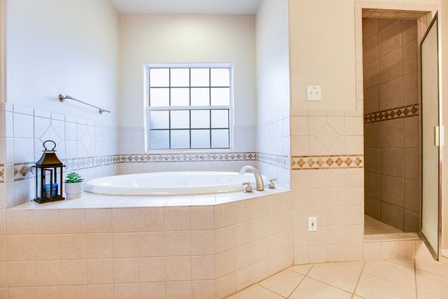 5806 Lyndhurst Drive, San Angelo, TX 76901