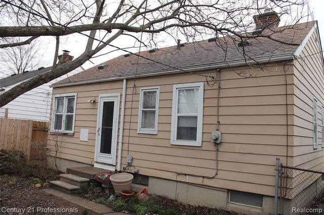 19740 Mccormick Street, Detroit, MI 48224