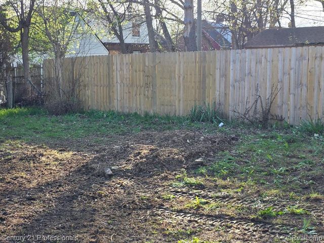 19740 Mccormick Street, Detroit, MI 48224
