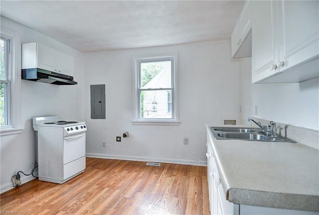 3305 Nelson ST, Portsmouth, VA 23707