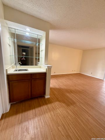 11311 Sir Winston, San Antonio, TX 78216