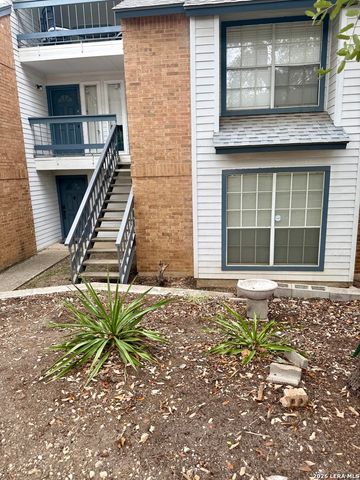 11311 Sir Winston, San Antonio, TX 78216