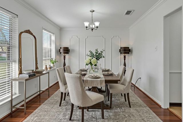 9722 Kindletree Drive, Houston, TX 77040