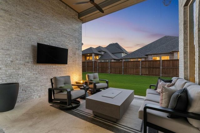 2516 Hampstead Lane, Carrollton, TX 75010