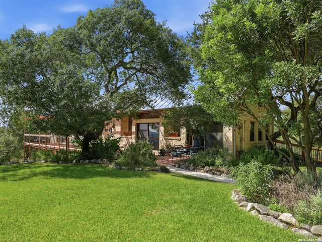 26315 QUAIL GROVE LN, Boerne, TX 78006