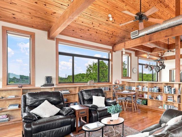 26315 QUAIL GROVE LN, Boerne, TX 78006