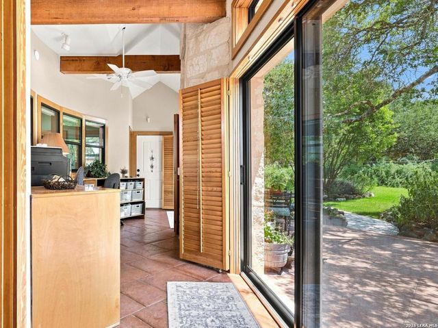 26315 QUAIL GROVE LN, Boerne, TX 78006