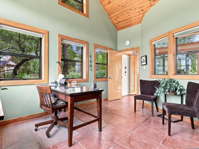 26315 QUAIL GROVE LN, Boerne, TX 78006