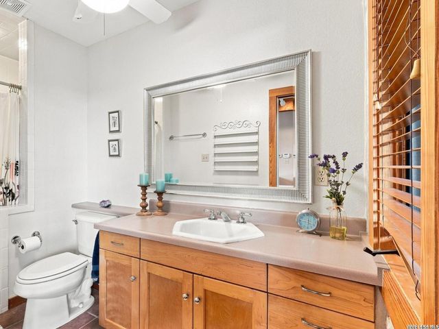 26315 QUAIL GROVE LN, Boerne, TX 78006