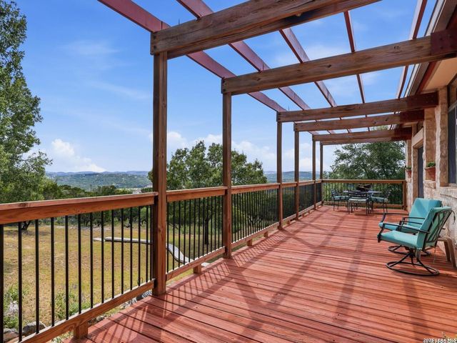 26315 QUAIL GROVE LN, Boerne, TX 78006