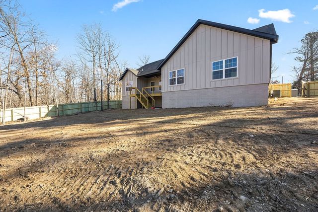 1 Yarrow Lane, Bella Vista, AR 72715