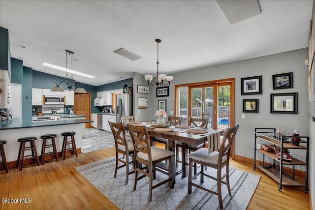 105 Wilrose Lane, Troy, NY 12180