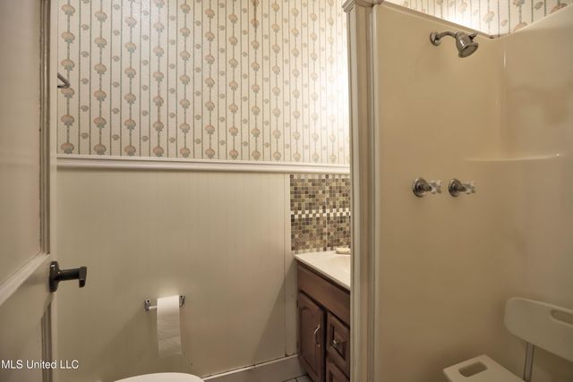 1229 Kensington Drive, Biloxi, MS 39530