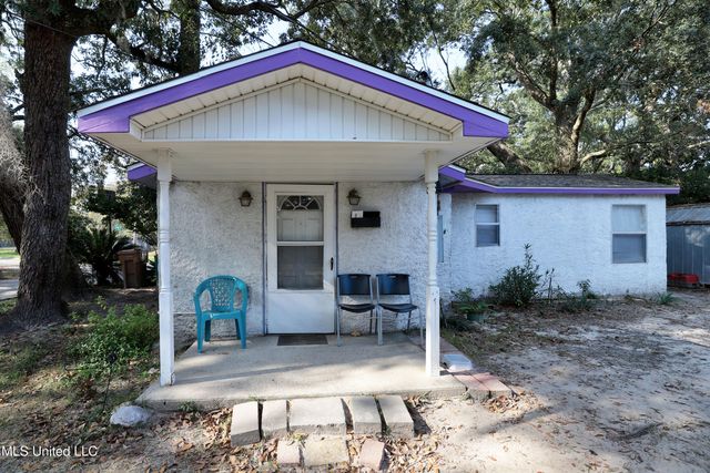 1229 Kensington Drive, Biloxi, MS 39530