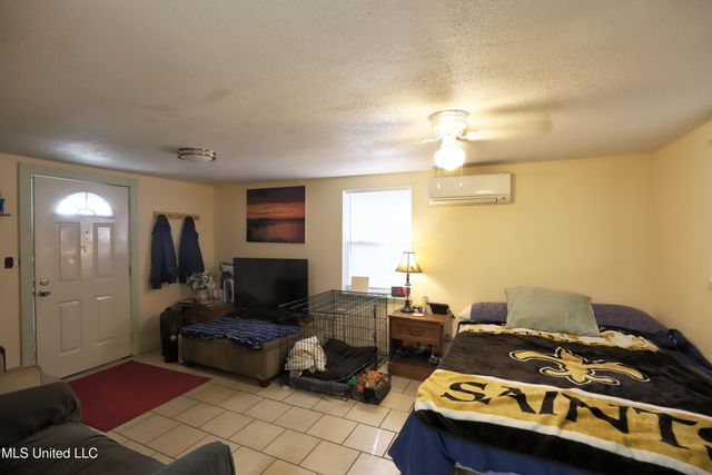 1229 Kensington Drive, Biloxi, MS 39530