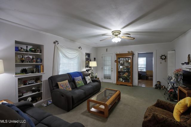 1229 Kensington Drive, Biloxi, MS 39530