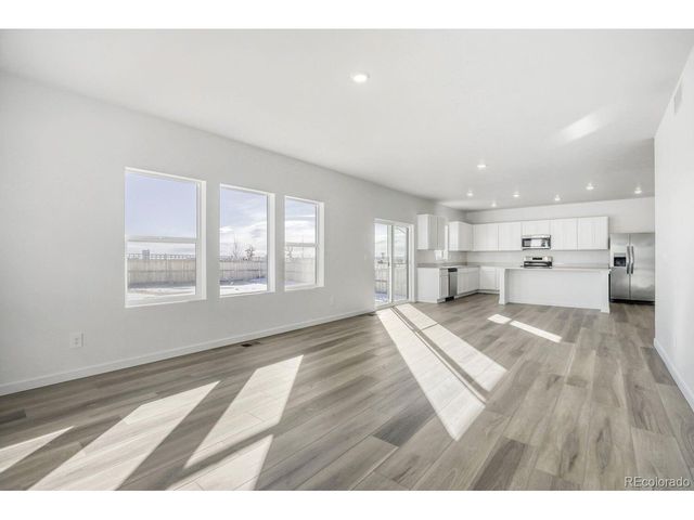 297 Mia Ln, Johnstown, CO 80534