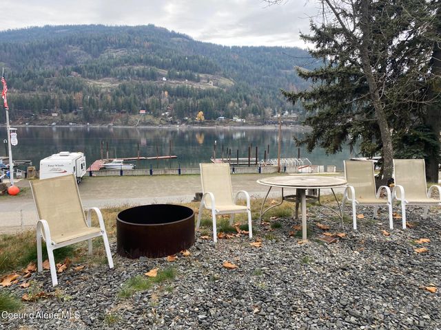 1609 Garfield Bay Rd, Sagle, ID 83860