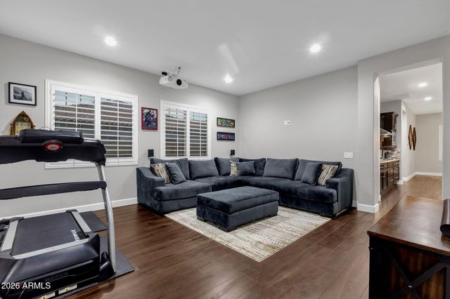 3310 E AZALEA Drive, Chandler, AZ 85286