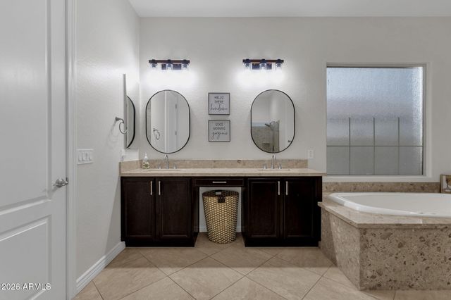 3310 E AZALEA Drive, Chandler, AZ 85286