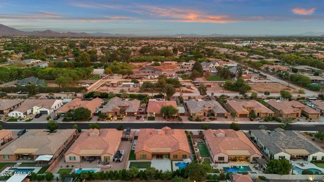 3310 E AZALEA Drive, Chandler, AZ 85286