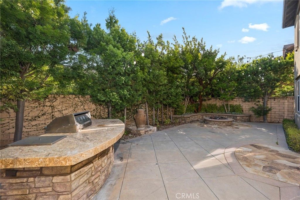 Image 22 of property listing at 62 Logan, Irvine, CA 92620