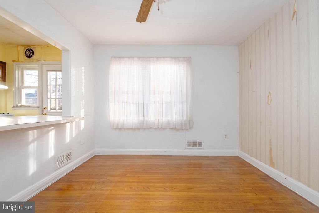 Image 11 of property listing at 1235 WALKER AVE, Baltimore, MD 21239