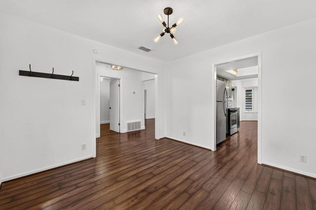 1804 Stagecoach TRL, Round Rock, TX 78681