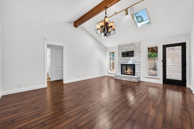 1804 Stagecoach TRL, Round Rock, TX 78681