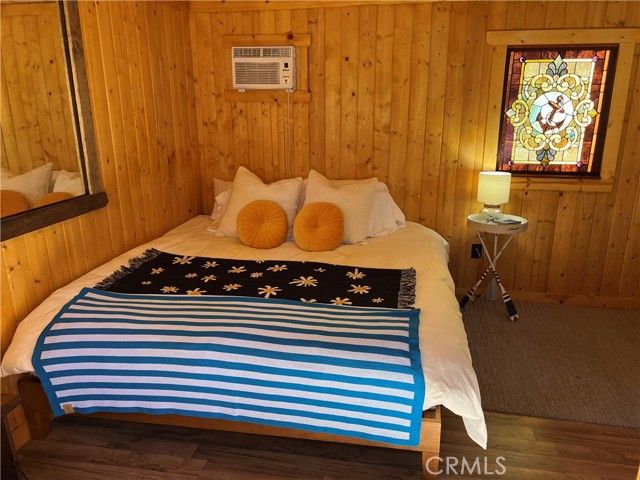 23348 Outlook, Crestline, CA 92325